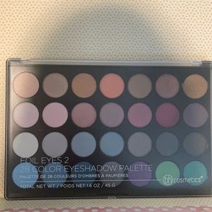 Bh Cosmetics “Foil Eyes 2” palette